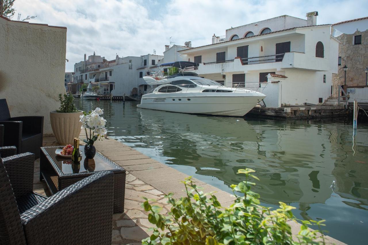 Casa Port Grec Villa Empuriabrava Eksteriør bilde